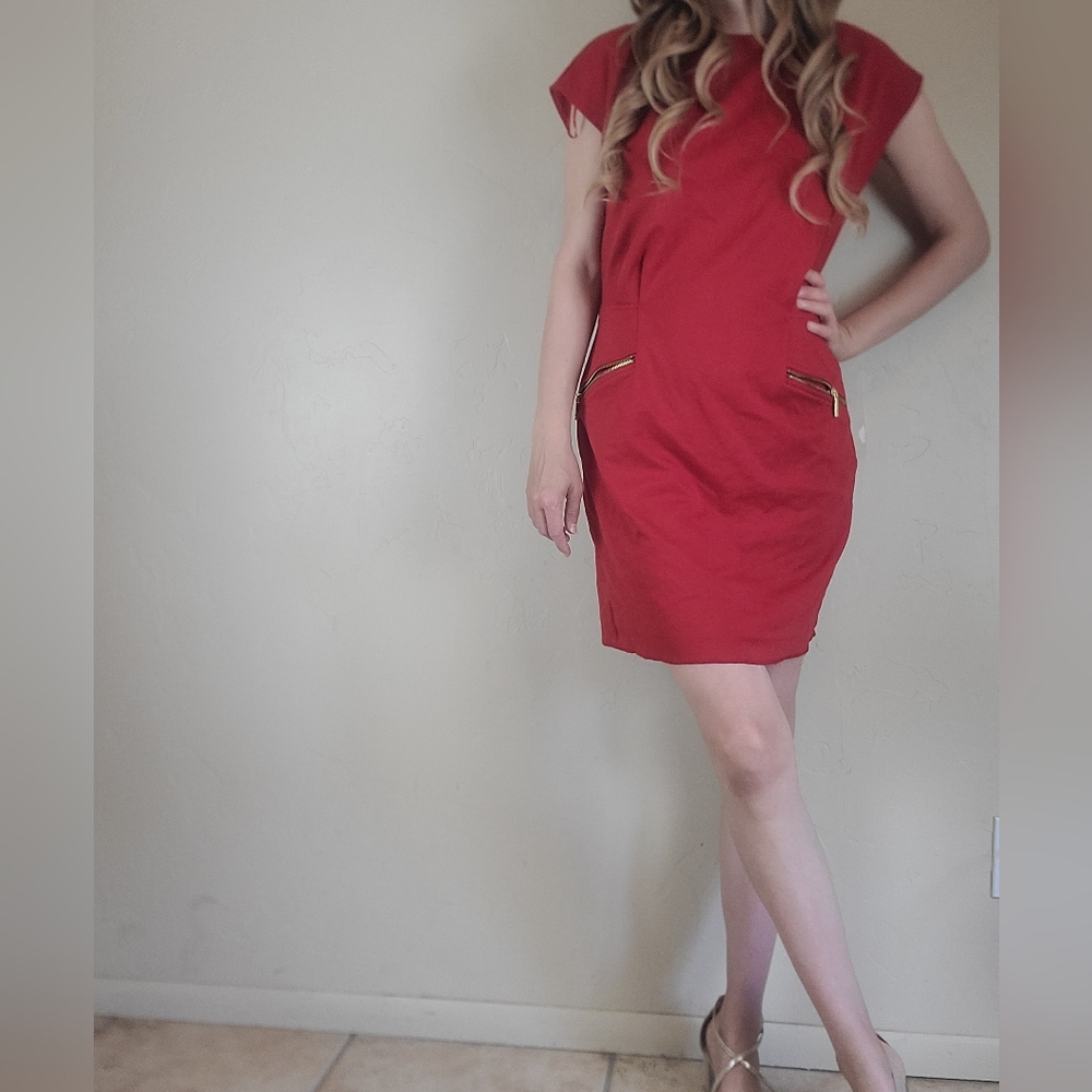 MICHAEL Michael Kors Size 4 Red Classy Career Office Work Dress w/Gold Zippers